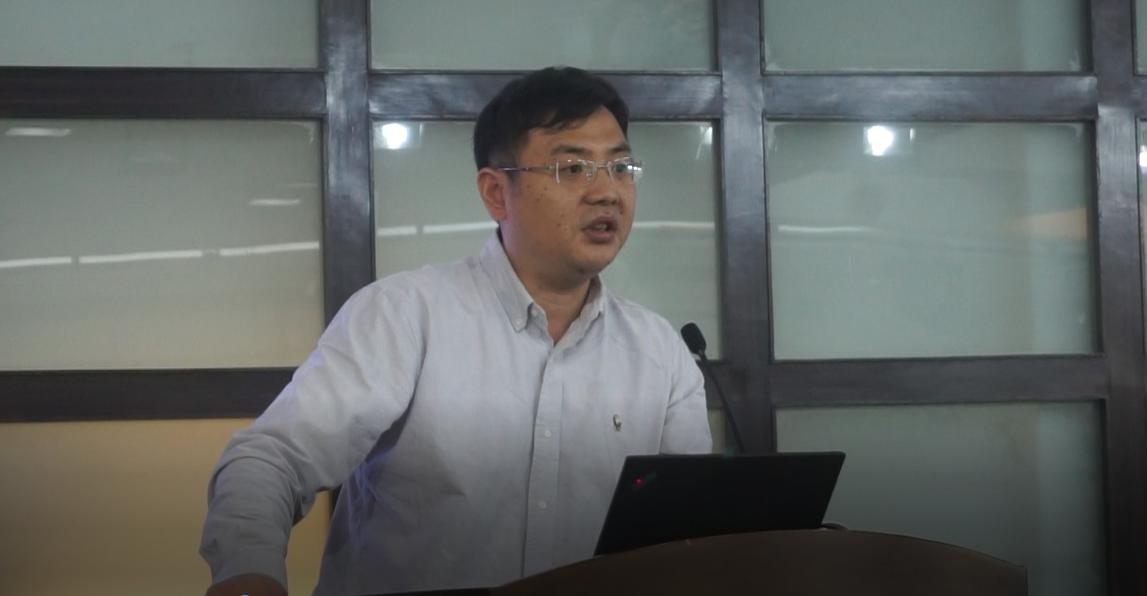 4参访学校5.jpg
