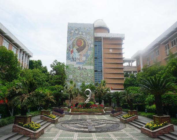 4参访学校8.jpg